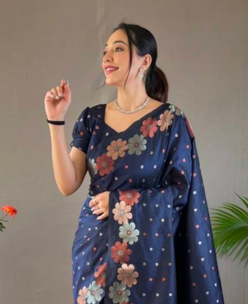 Matrut | Siya Navy Blue Saree