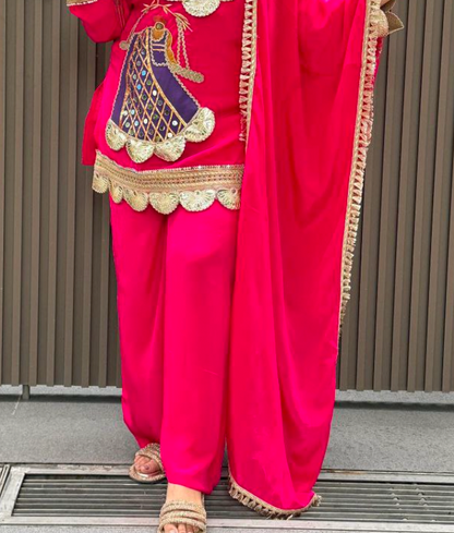 Matrut  | Resham Kraft Pink Palazzo Suit