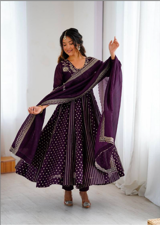 Matrut | Chandrika Wine Gown