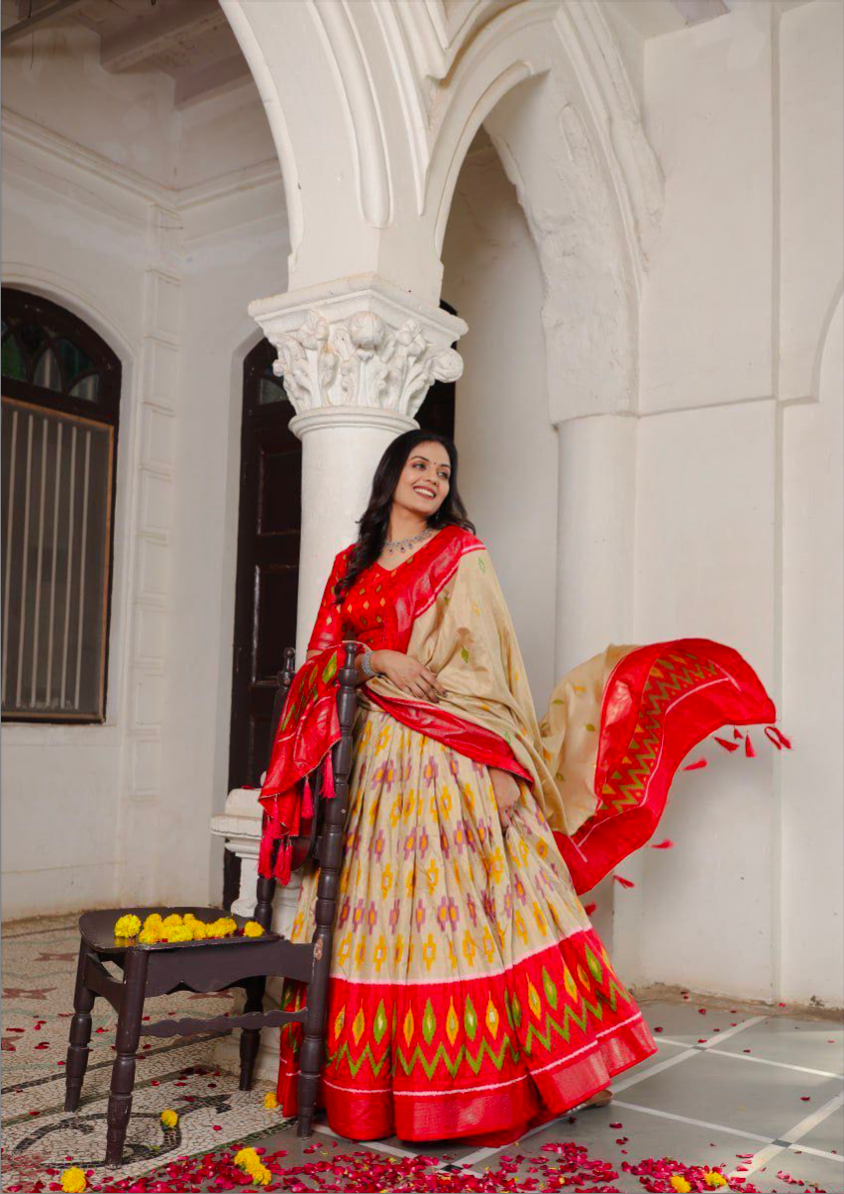 Matrut | Yuvti Red Multicolor Lehenga