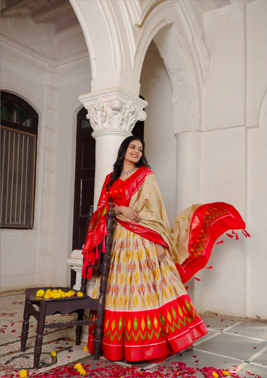 Matrut | Yuvti Red Multicolor Lehenga