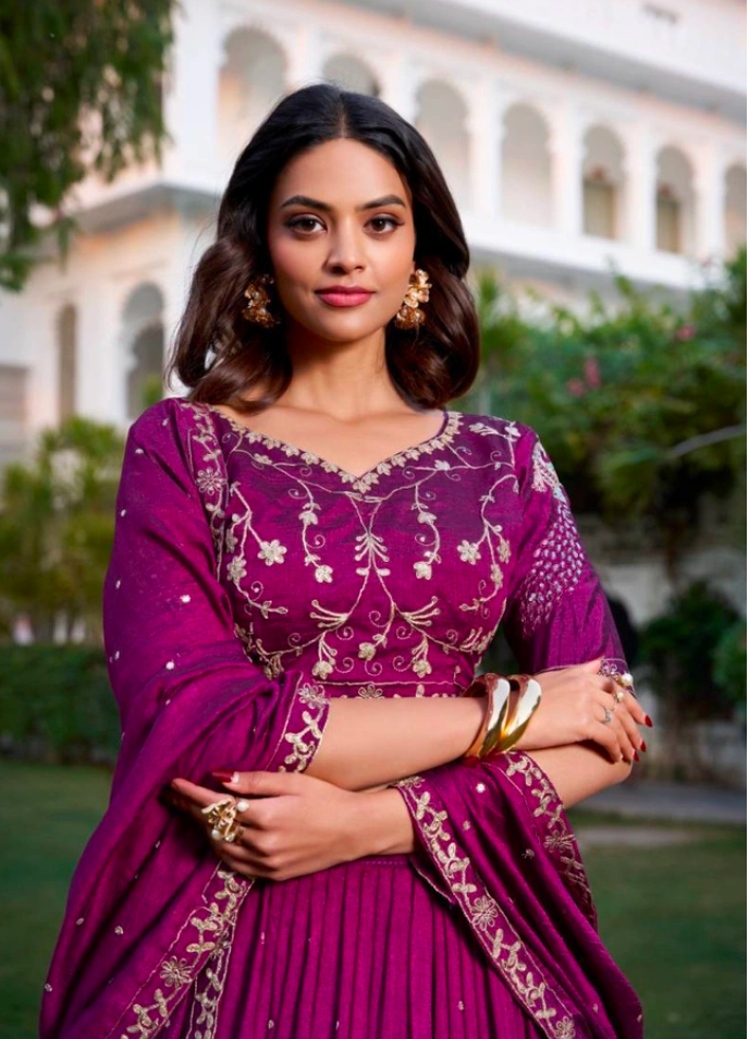 Matrut | Vichitra Magenta Lehenga
