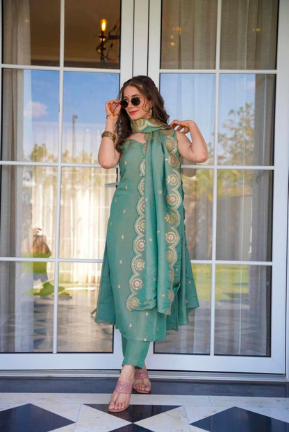 Matrut  | Albeli Mint Green Straight Suit