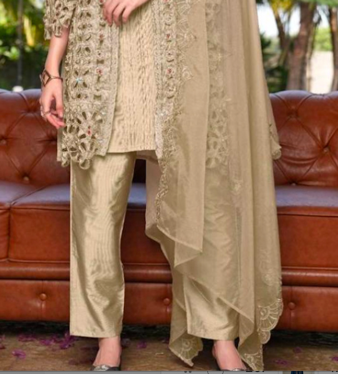 Matrut  | Butterfly Beige Straight Suit