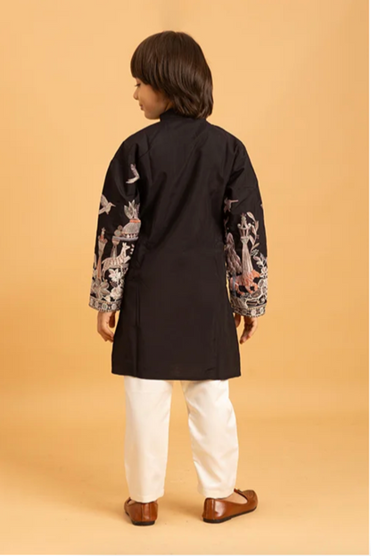 Matrut | Vantara Black Boy Kurta Set