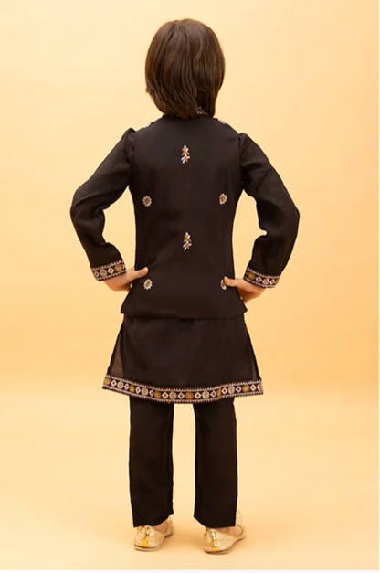 Matrut | Junior Jashn Black Boy Kurta Set