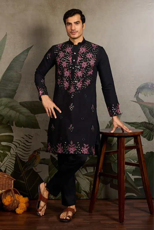 Hasta Black Kurta Set