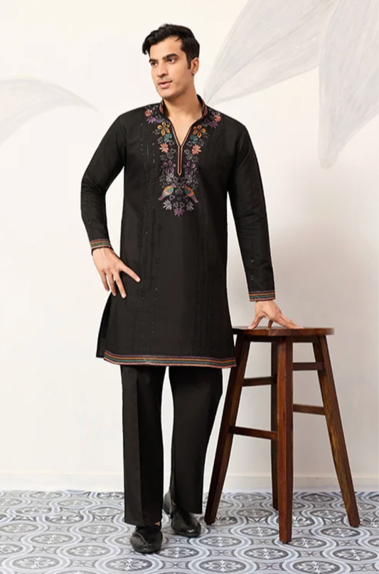 Saubhagya Black Kurta Set