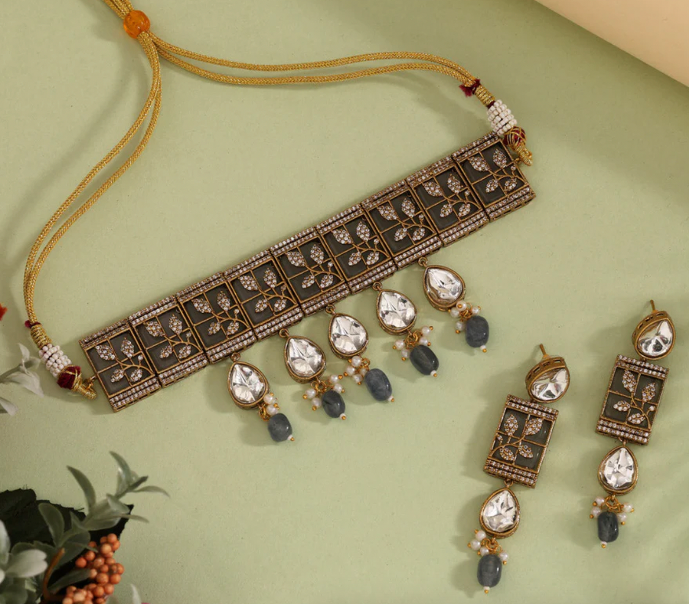 Matrut | Ethnic Necklace Set - M360