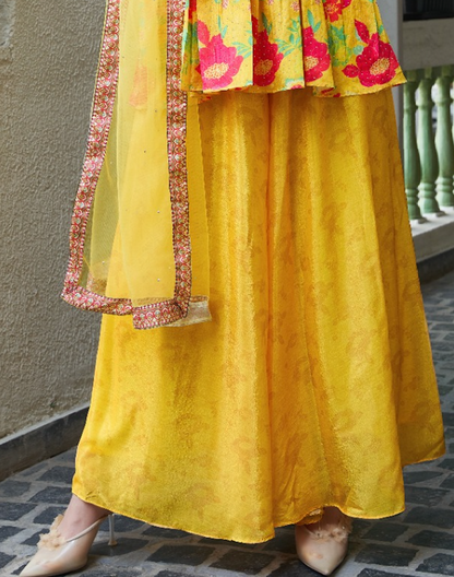 Matrut  |  Serene Sunrise Yellow Palazzo Set