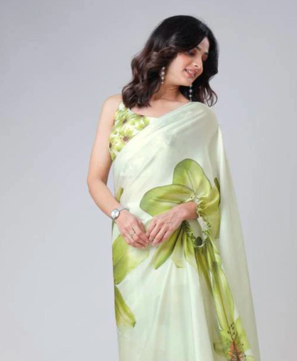 Matrut  |  Soft Blush Green Freehand Saree