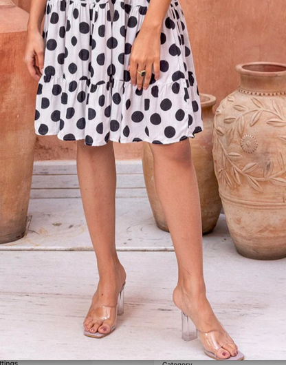 Matrut | Clora Bee Black Polka Maxi Dress