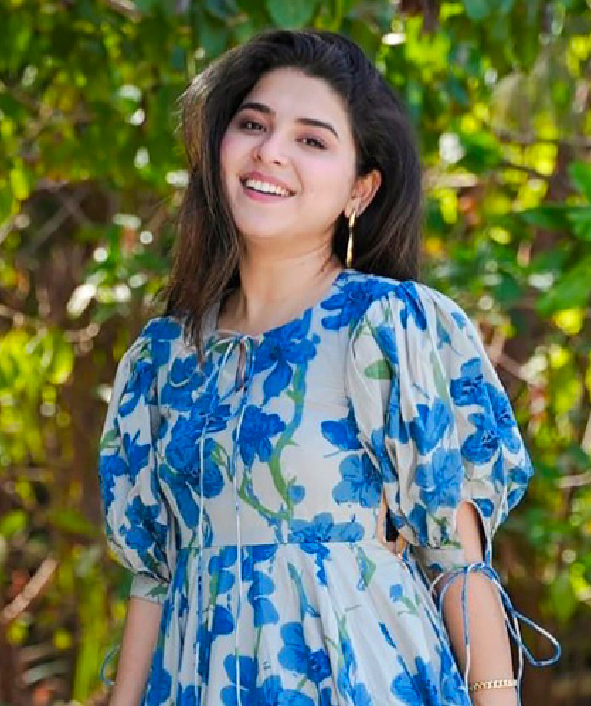 Matrut | Clora Bee Blue & White Maxi Dress