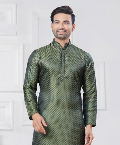 Matrut | Rangoon Dark Green Kurta Set