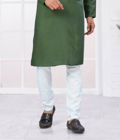Matrut | Gallant Mehendi Green Kurta Set