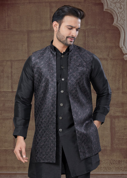 Matrut | Urban Threads Black Kurta Set