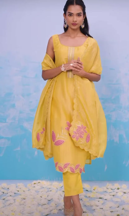 Matrut  | Tropical Affair Yellow Suit