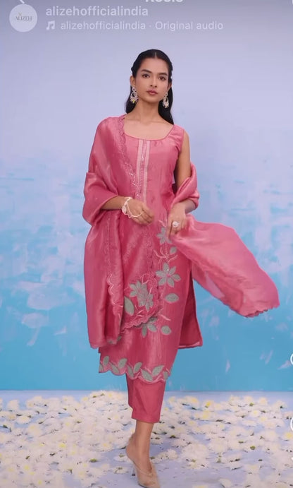 Matrut  | Tropical Affair Pink Suit
