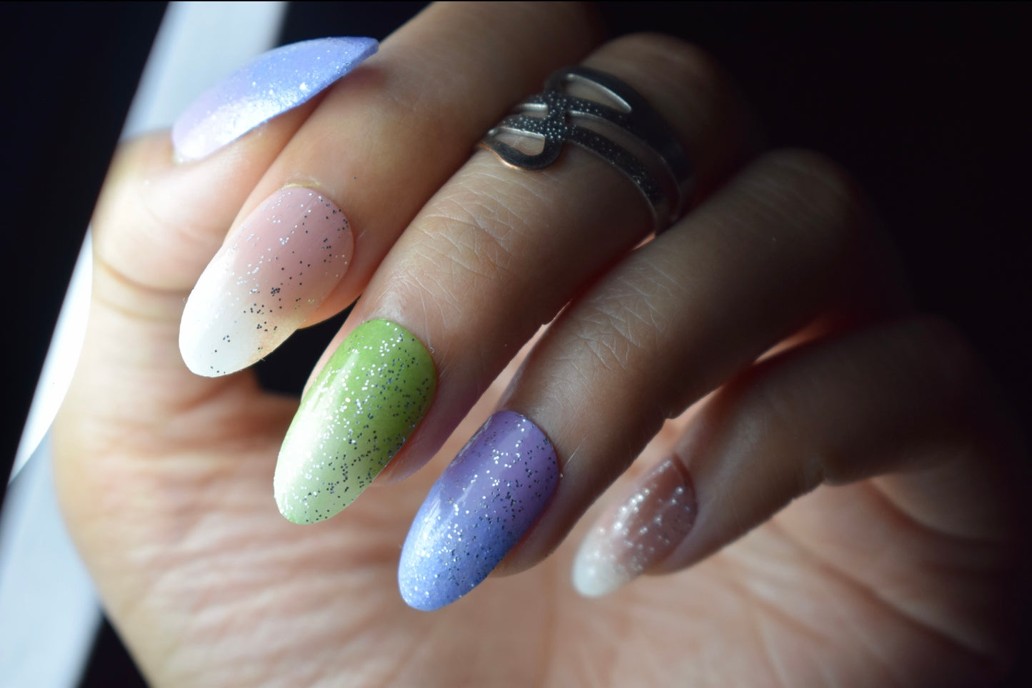 4PM Ombre Nails